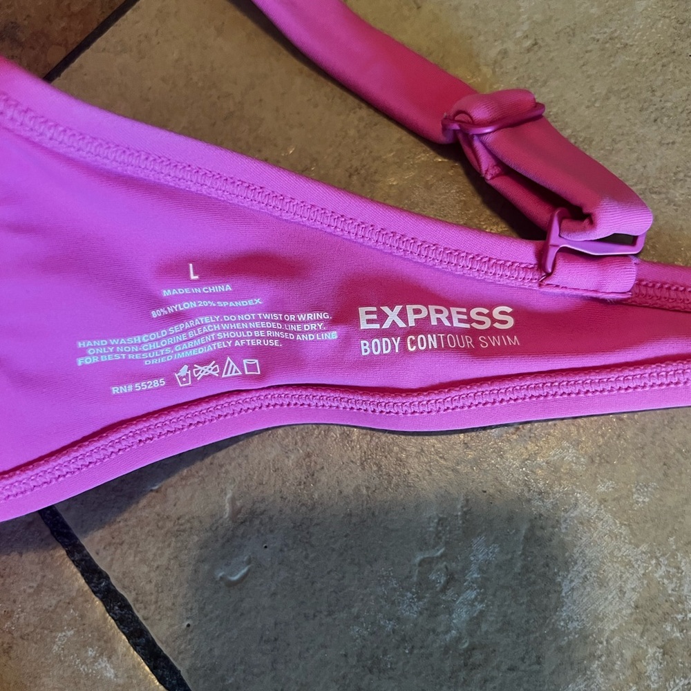 Express Swimsuit - Picture 3 of 7